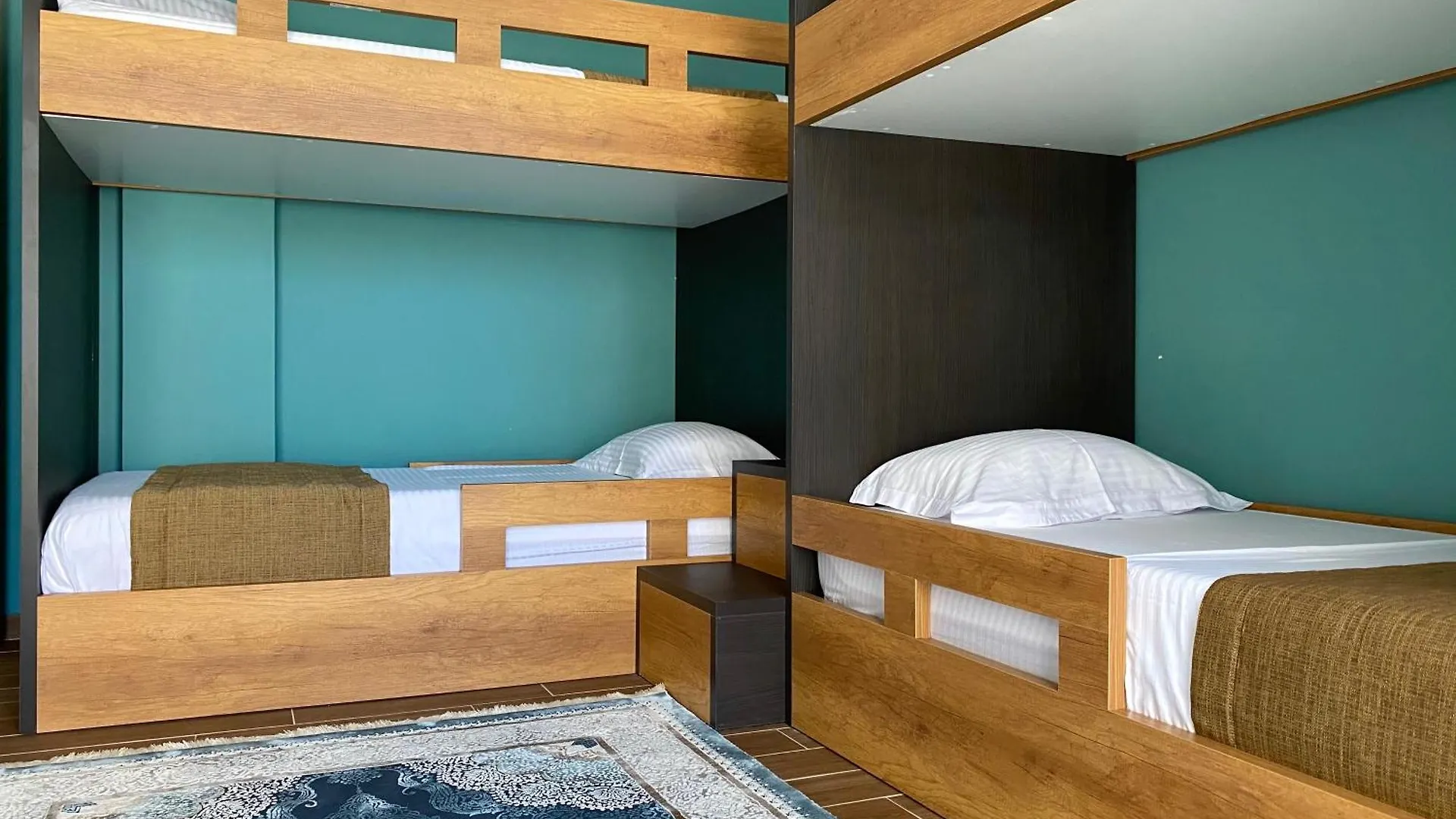 Eka Luxury Beachfront Two-Bedroom Apartment Vlorë